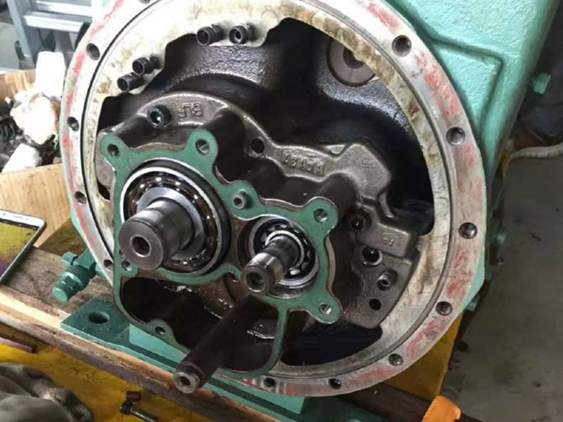 螺桿壓縮機管路清洗，制冷機組維保 